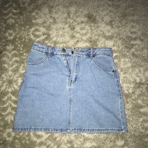 denim skirt